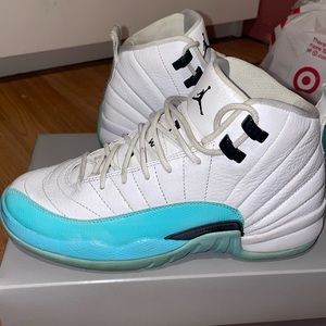 Jordan Jumpmans Size 6.5y